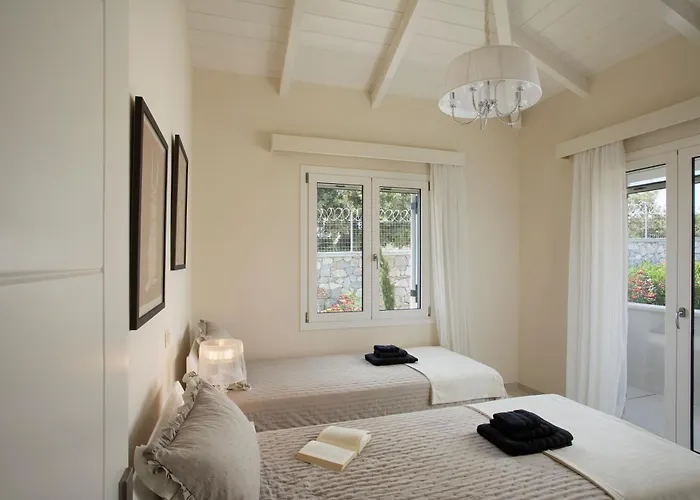 Mz Eternity Villa *
