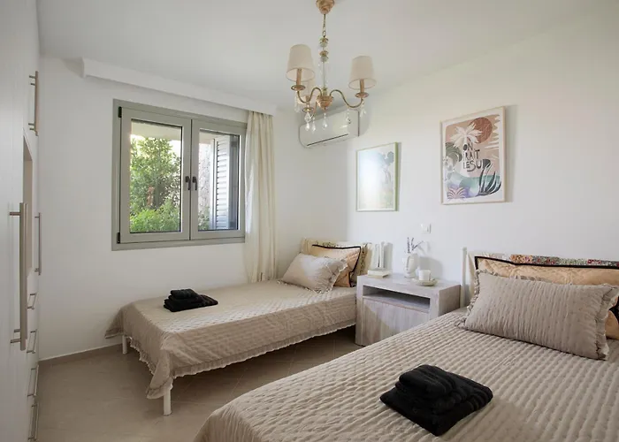 Mz Eternity Villa Porto Cheli
